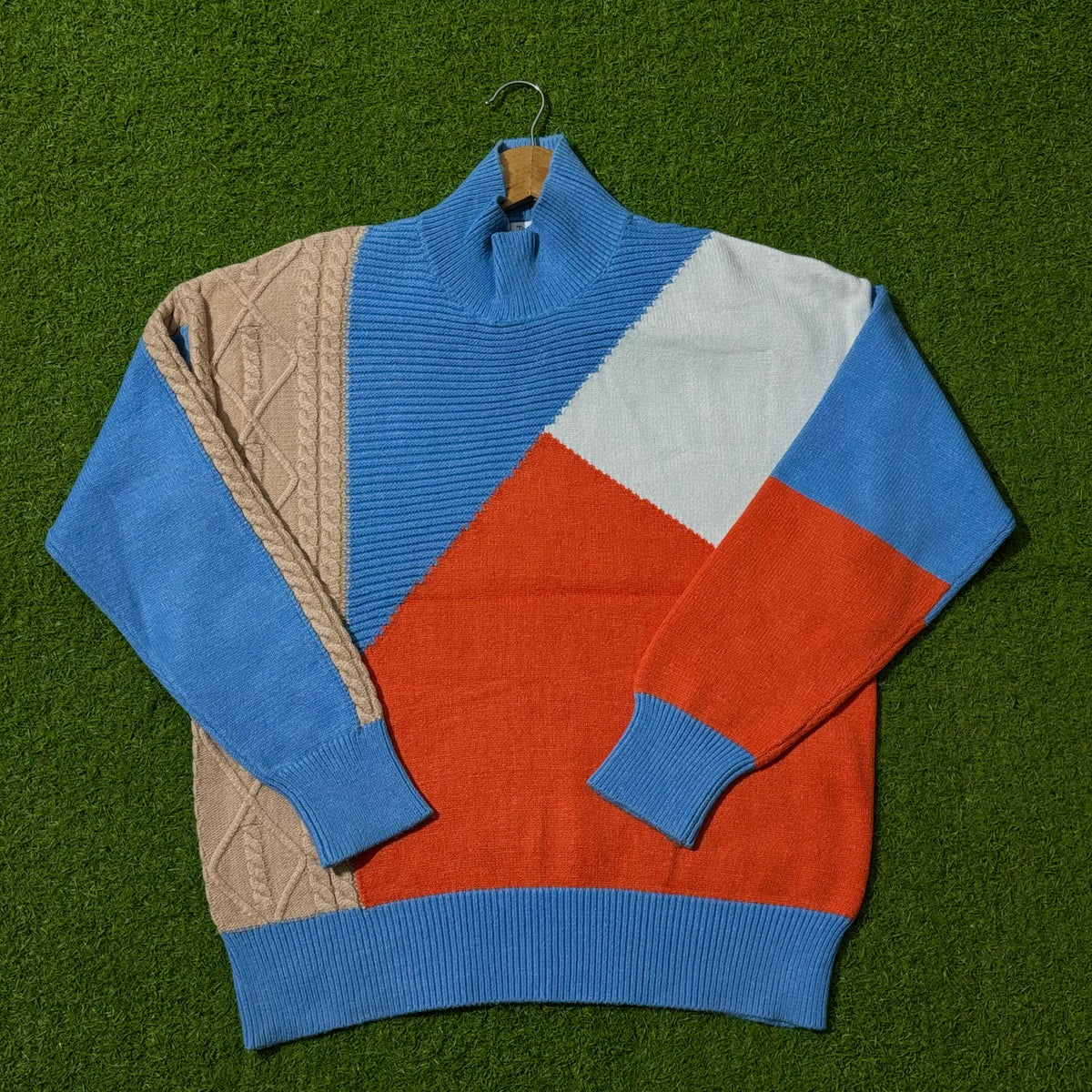 Tea Lane multicolor color-block sweater label