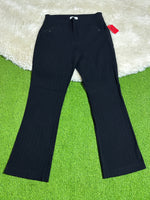 Reitmans brand label inside black pants
