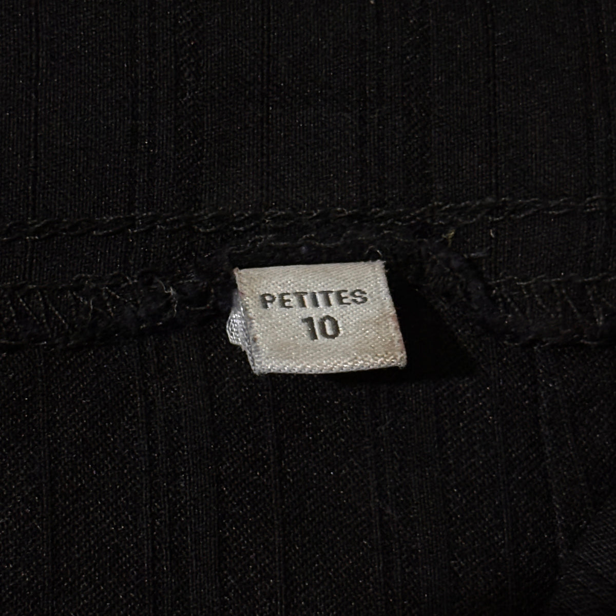 Petites 10 size label inside black pants