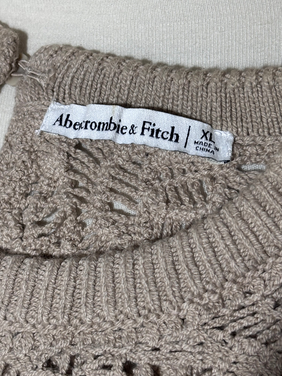 Abercrombie & Fitch XL size label on crochet top