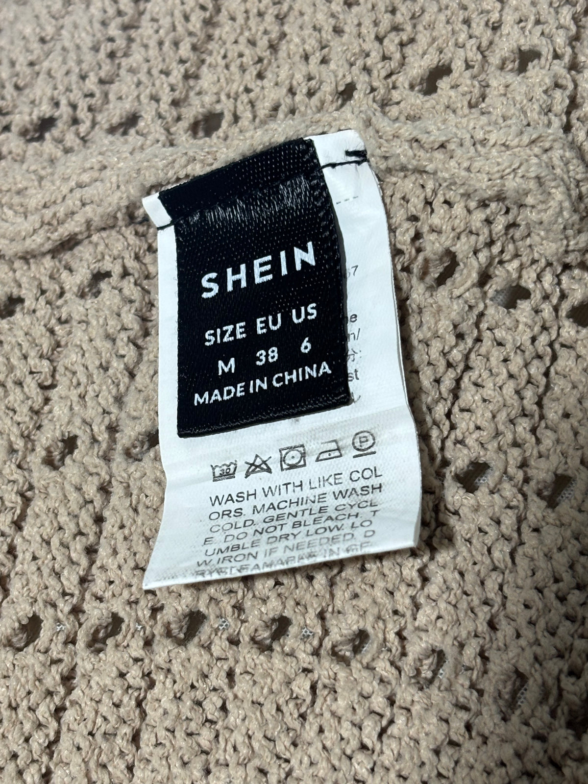 SHEIN size M EU 38 US 6 label