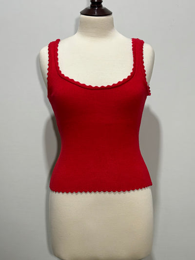 Red ribbed lettuce-edge sleeveless top front view