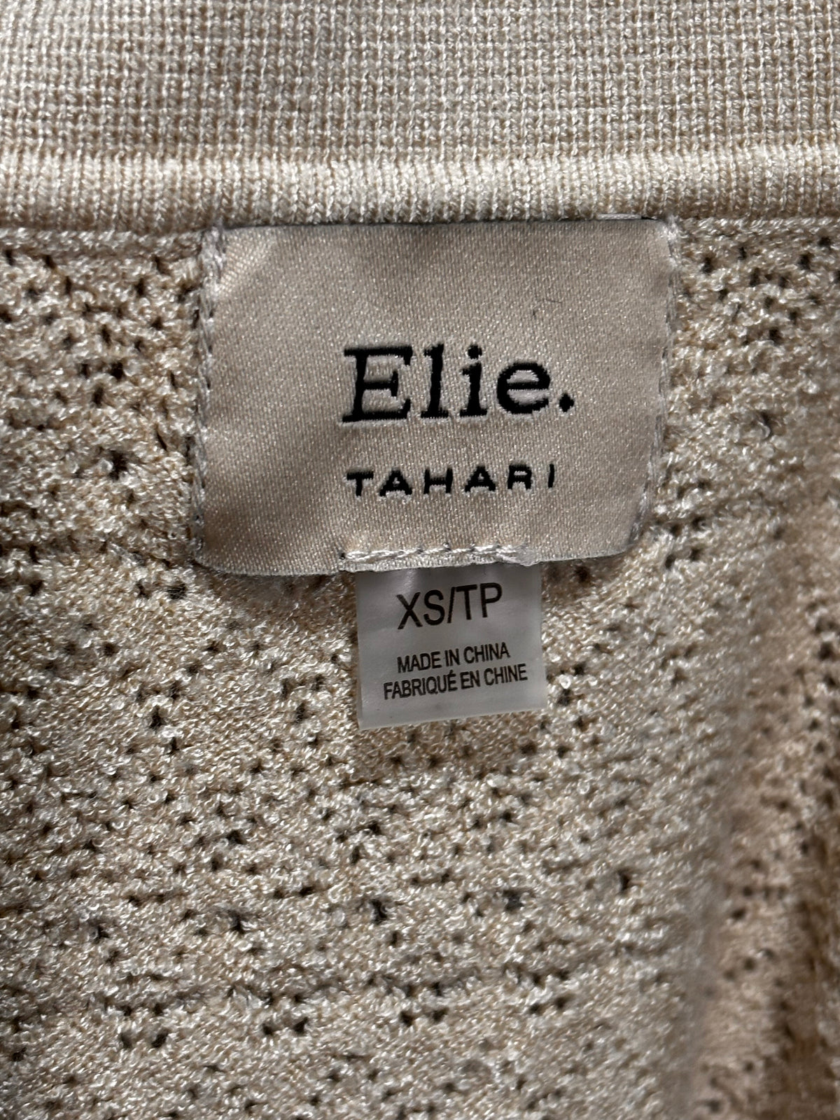 Elie Tahari XS/TP size label