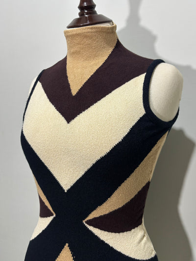 Geometric sleeveless top chevron panel detail - alternate view