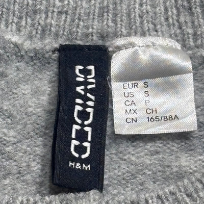 DIVIDED H&M label with EUR S and US S size - alternate view