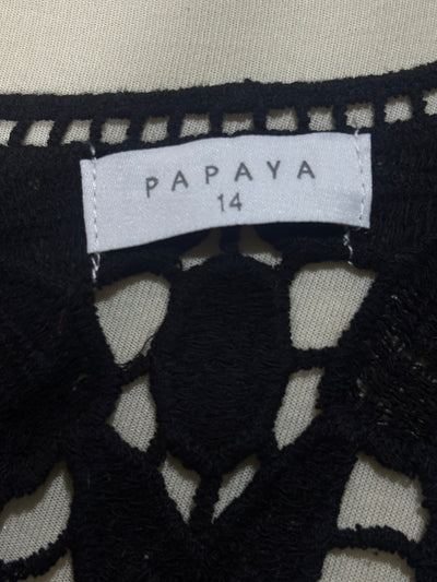 Papaya brand label showing size 14 - alternate view