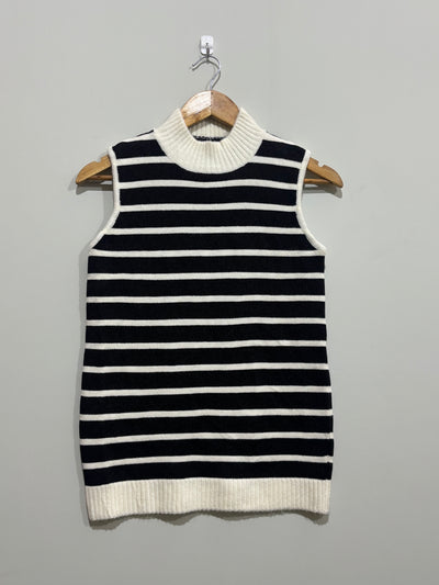 Striped sleeveless top with contrast ribbed collar and hem