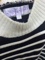 Top label showing size L