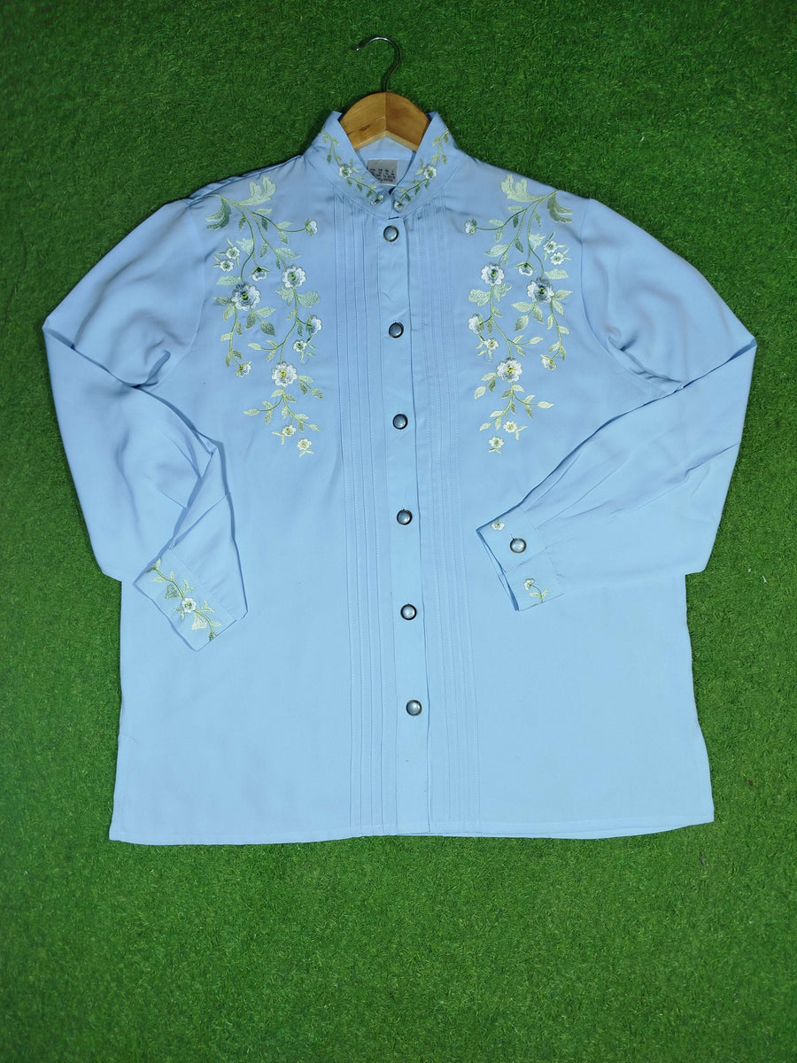Oversized Button Down Floral Embroidery Shirt western preloved - alternate view