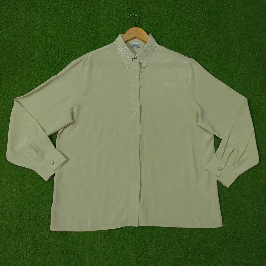 Embroidered Scallop-Collar Button-Down Blouse
