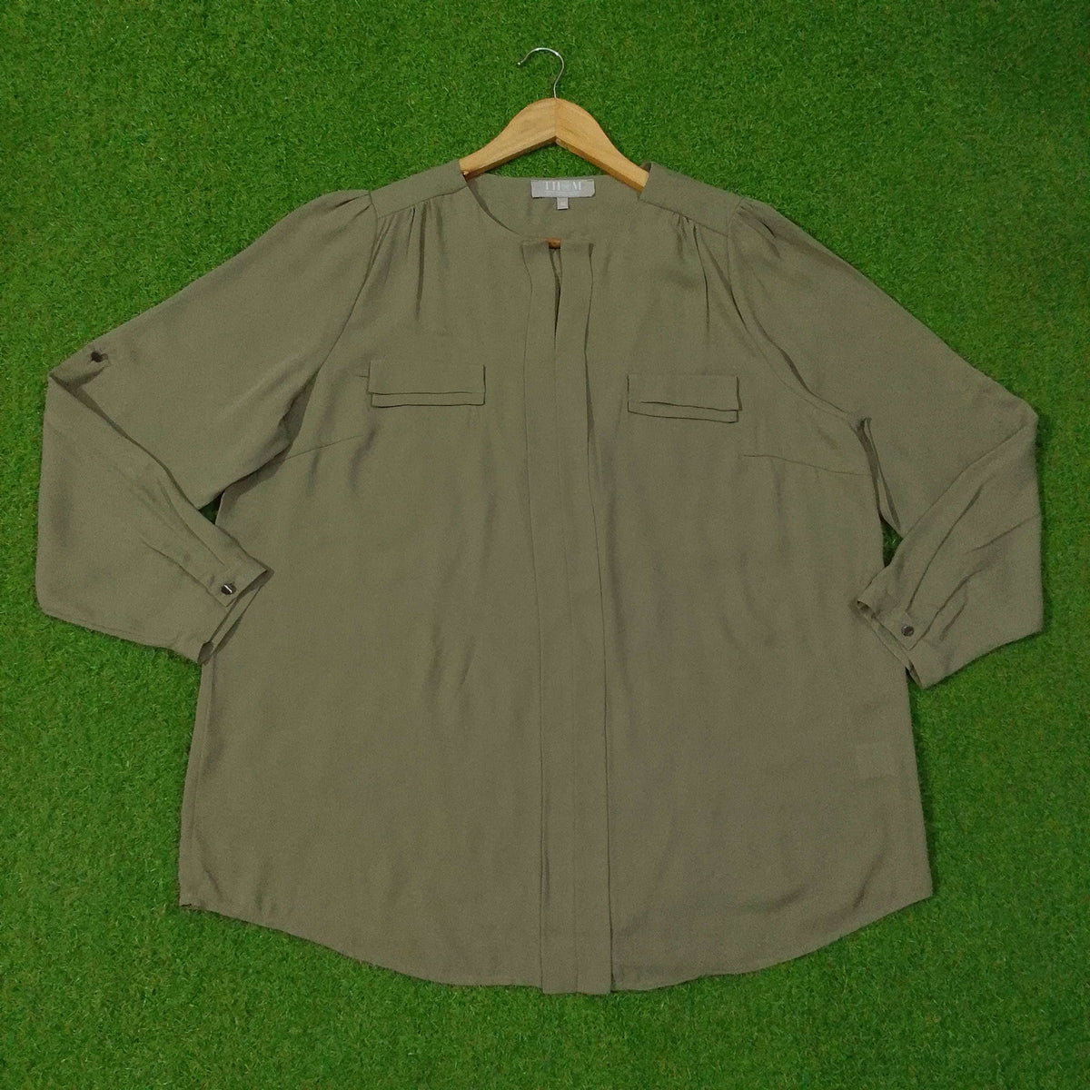 Relaxed Utility Pocket Keyhole-Neck Blouse western preloved