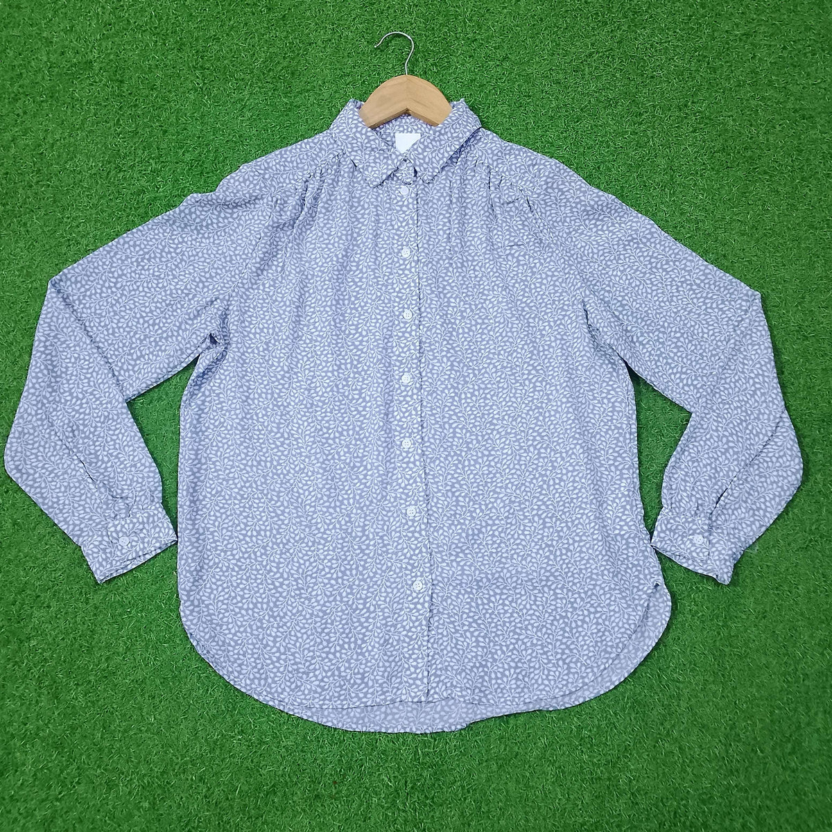 Blue White Ditsy Floral Ruffle Collar Full Sleeve Shirt western preloved
