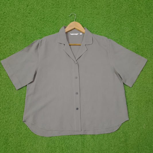 Grey Open Collar Short Sleeve Cropped Shirt - alternate view