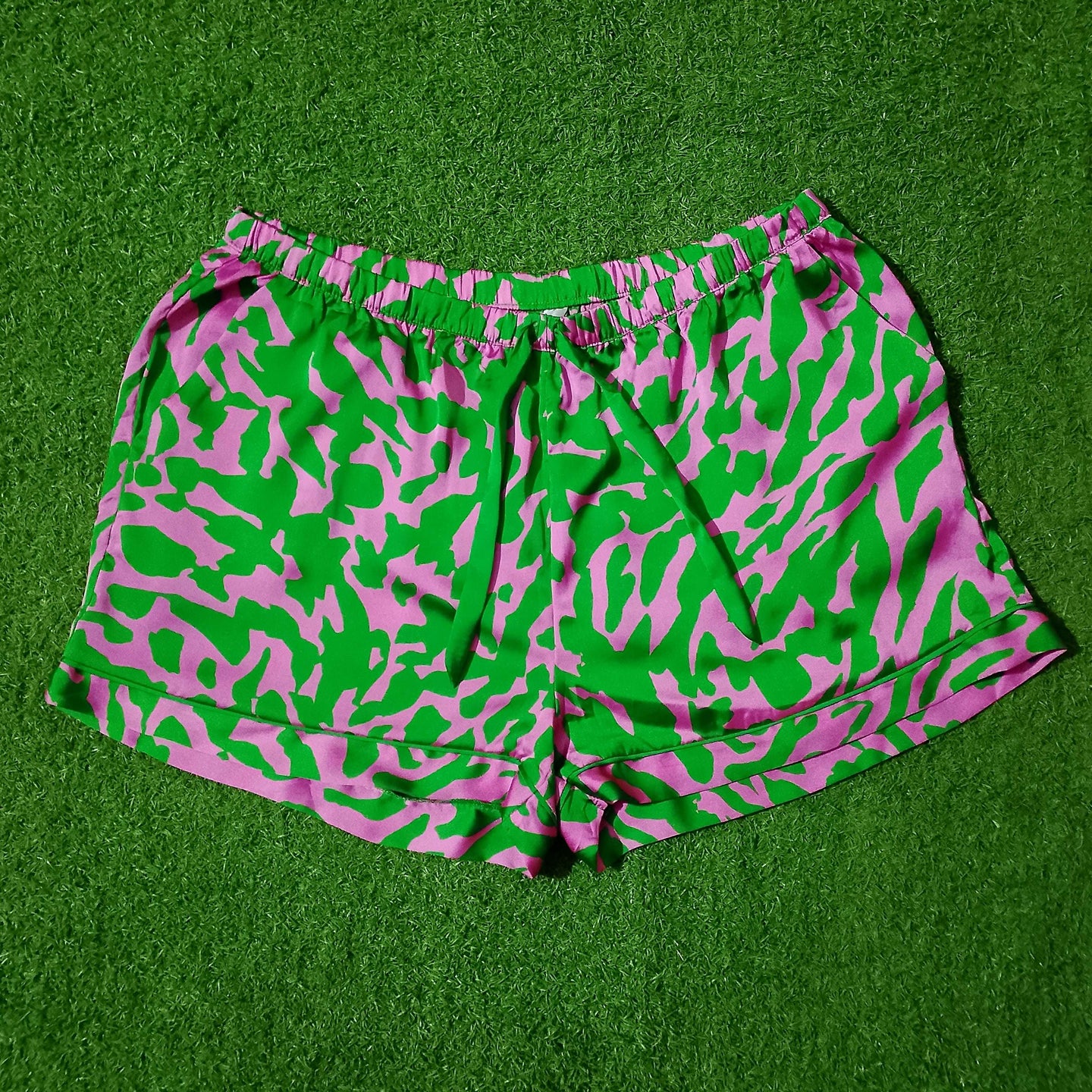Abstract Animal Print Notch Collar Crop Short Sleeve Shirt & Shorts Co-ord Set western preloved