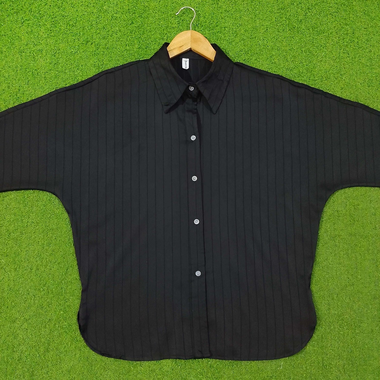 Black Tonal Stripe Texture Classic Collar Batwing Sleeve Shirt western preloved