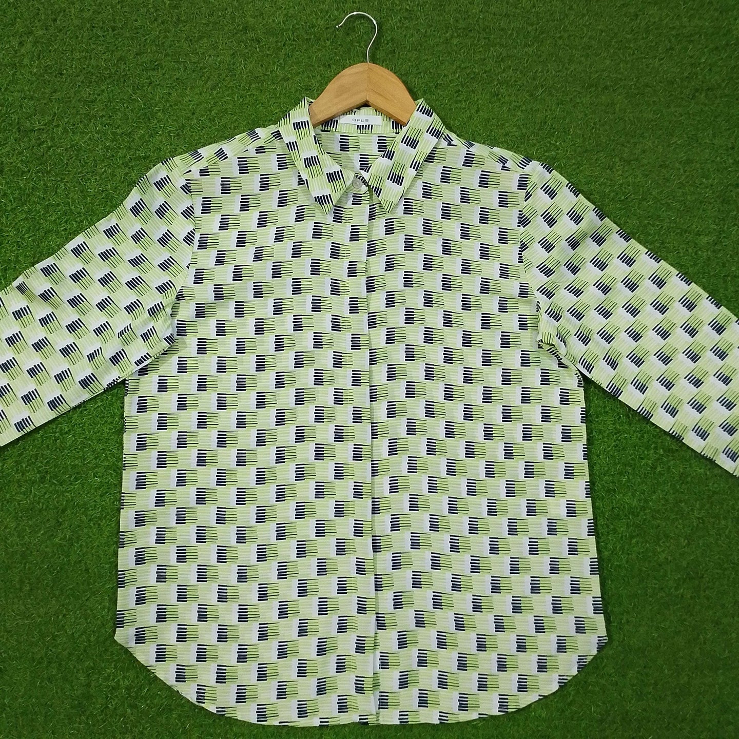 White Green Abstract Print Chiffon Full Sleeve Shirt western preloved