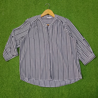 White Black Check Print V-Neck 3/4 Sleeve Hi-Low Hem Top