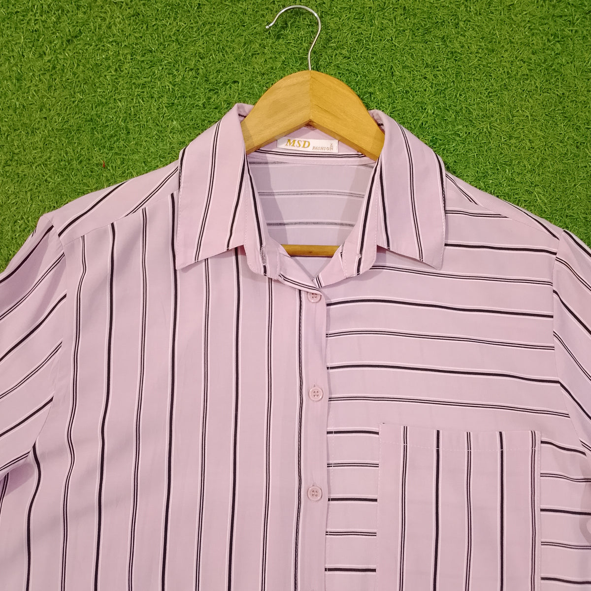 Lilac Mixed Stripe Full Sleeve Button-Down Shirt - Collar Detail