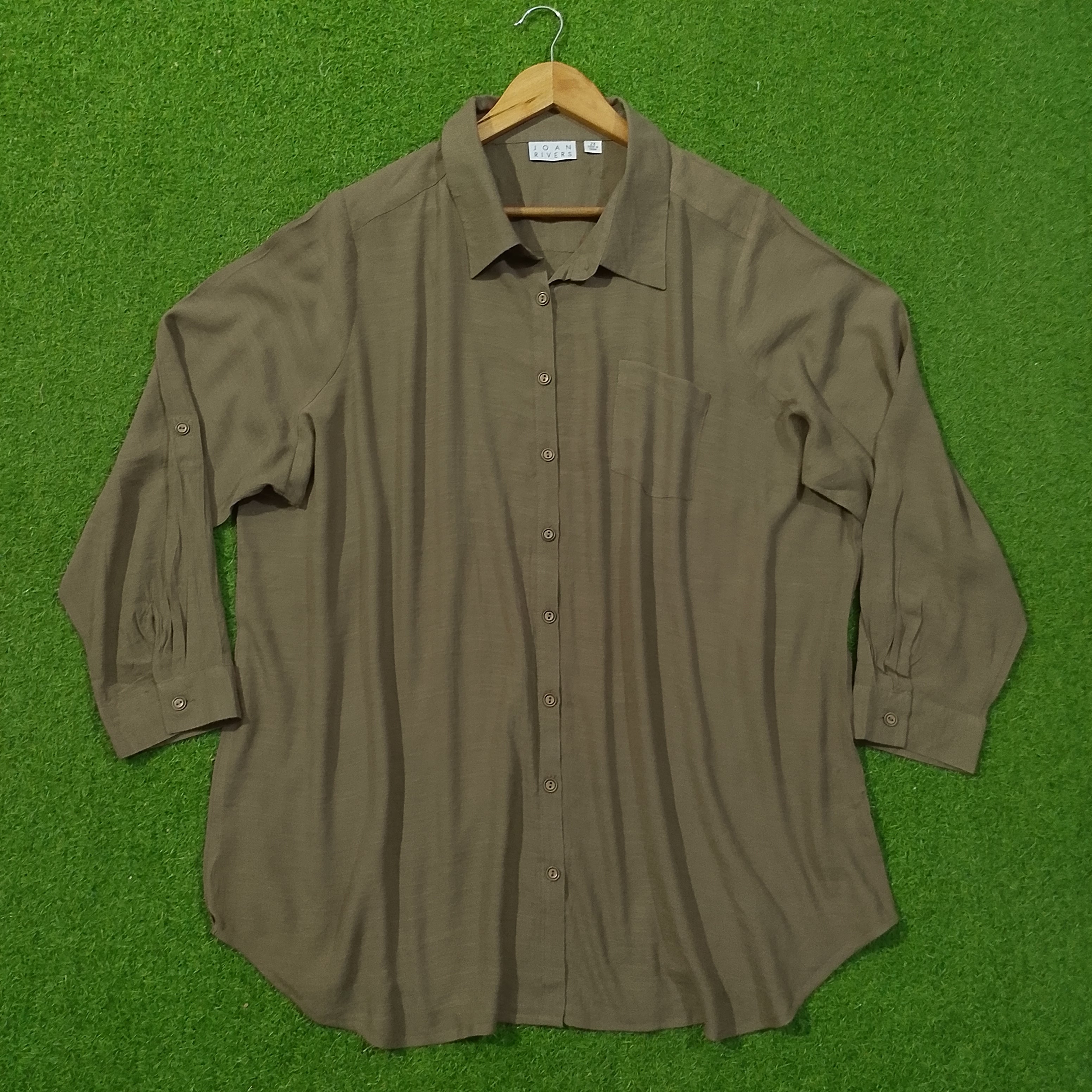Olive Solid Classic Collar Chest Pocket Cuffed Sleeve Longline Shirt