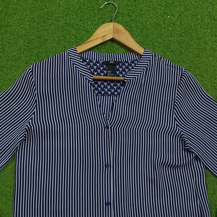 Navy blue and white striped full sleeve V-neck chiffon shirt - collar detail - alternate view