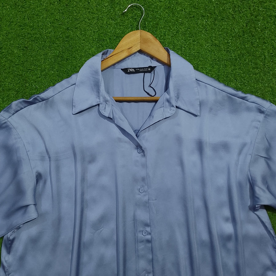 Light blue oversized drop shoulder full sleeve silk shirt - collar detail - alternate view