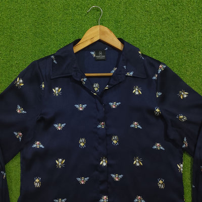 Navy Blue Bee Print Long Sleeve Shirt - Collar Detail