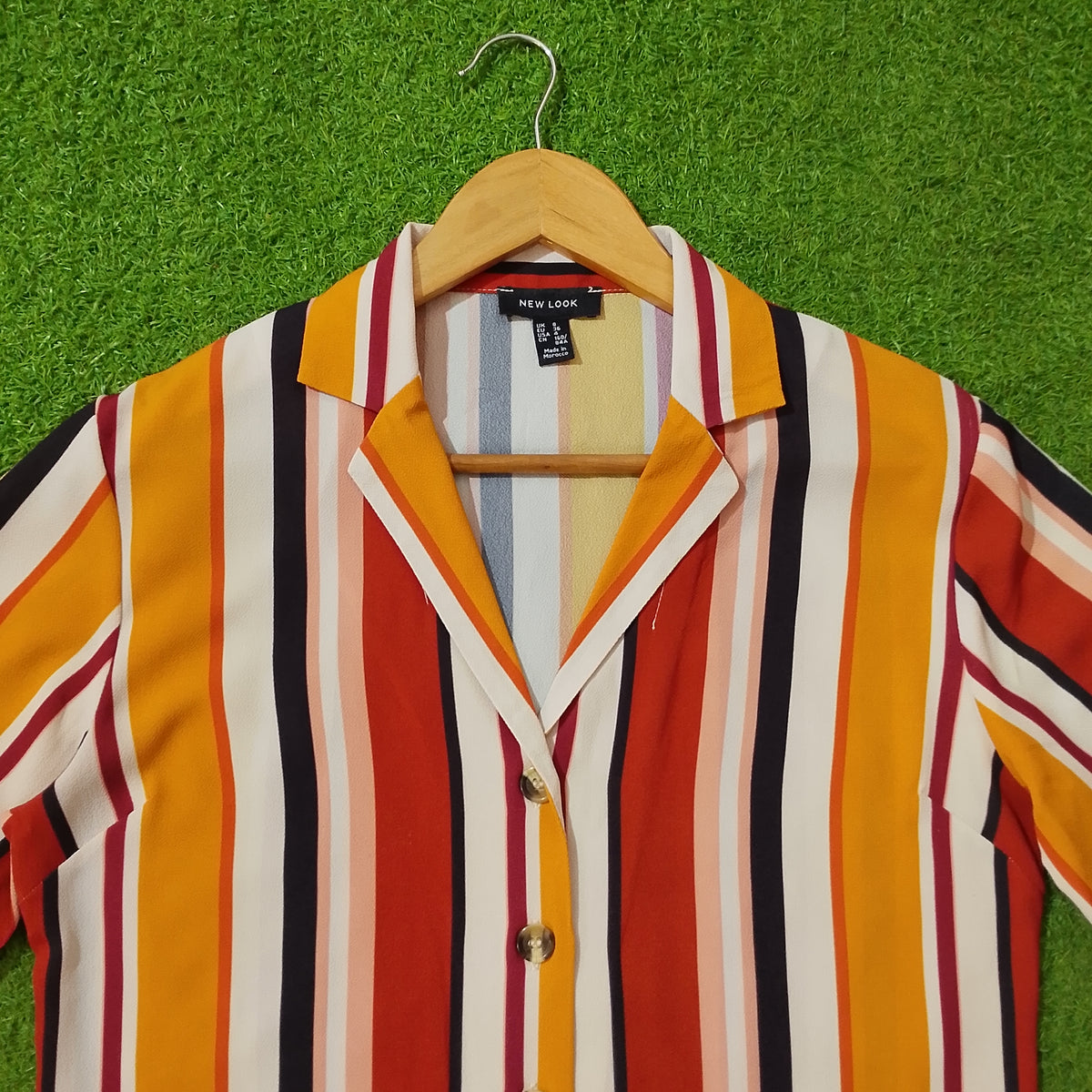Multicolor Vertical Stripe Short Sleeve Crinkle Chiffon Shirt - Collar Detail
