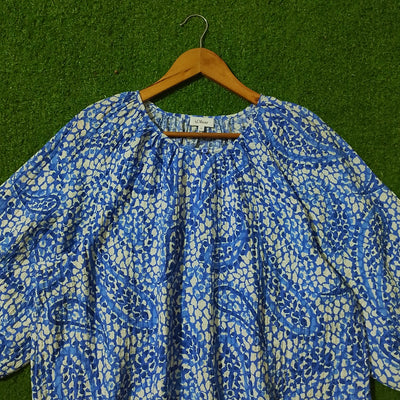 Blue Paisley Print Balloon Sleeve Crinkle Top - Detail View - alternate view