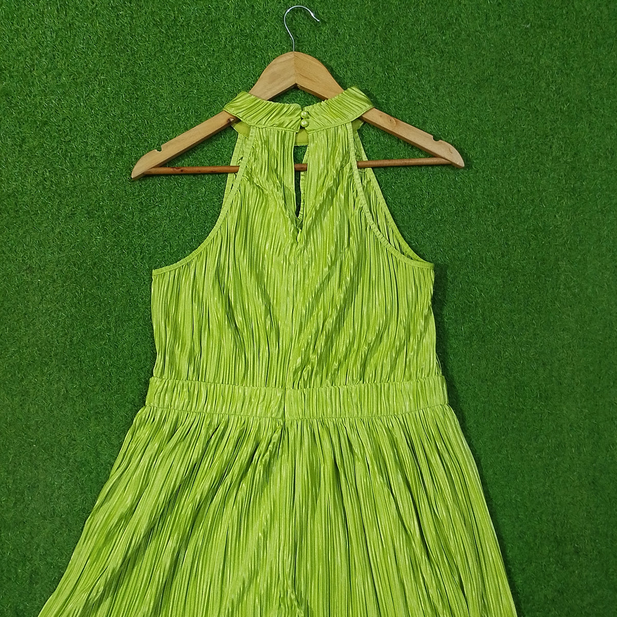 Lime Green Pleated Halter Neck Maxi Dress - Neckline Detail