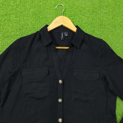 Black Dual-Pocket Linen Button-Down Shirt - Detail View - alternate view