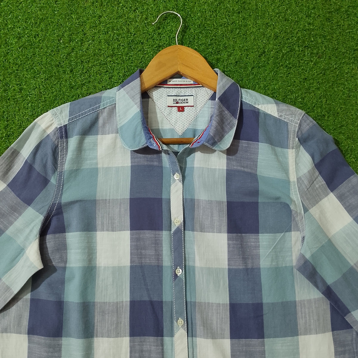 Blue check Hilfiger Denim button-down shirt - collar and label close up