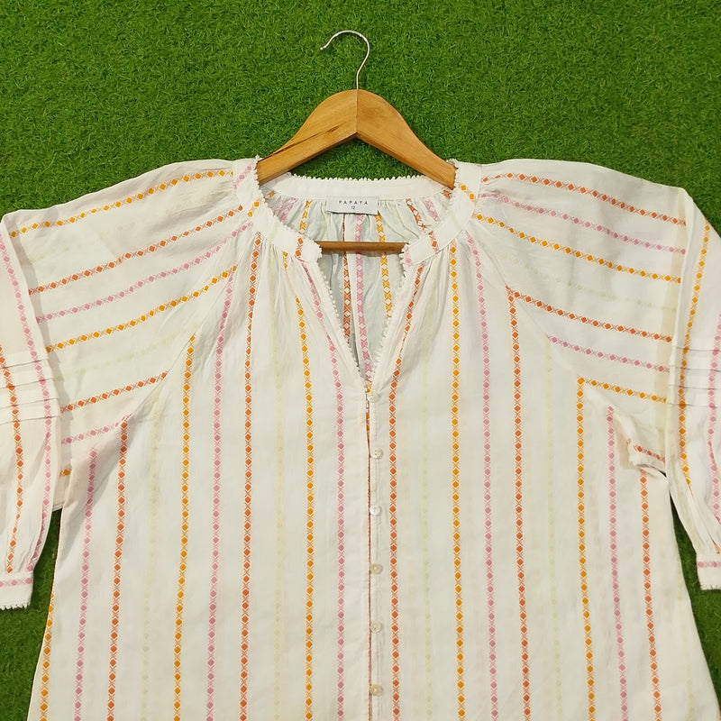 White diamond stripe puff sleeve cotton top by Papaya - collar and neckline close up