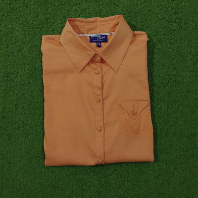 Peach button-down soft cotton shirt by Biaggini Violett - folded view - alternate view