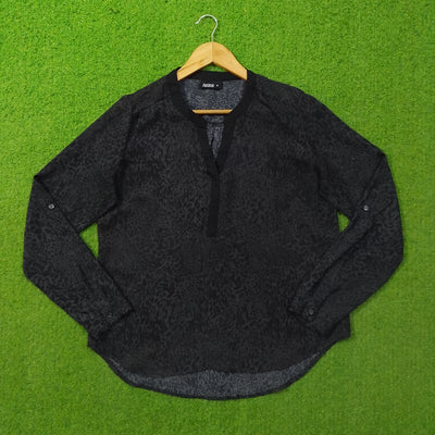 Black animal print V-neck chiffon blouse by Lanina