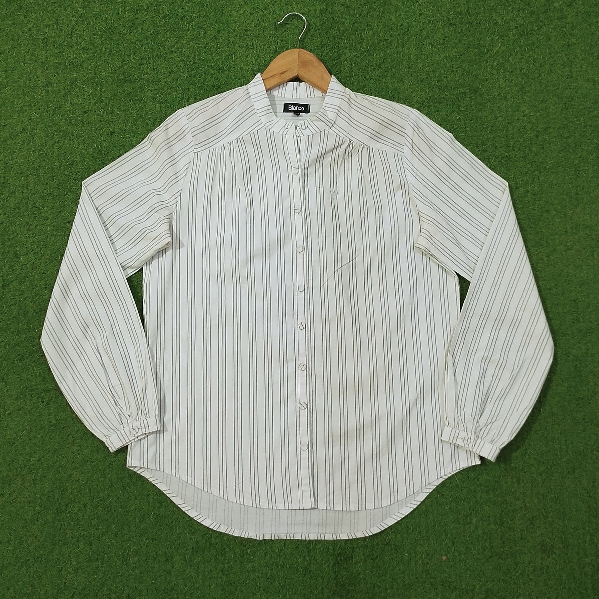 White striped band collar cotton shirt by Bianco