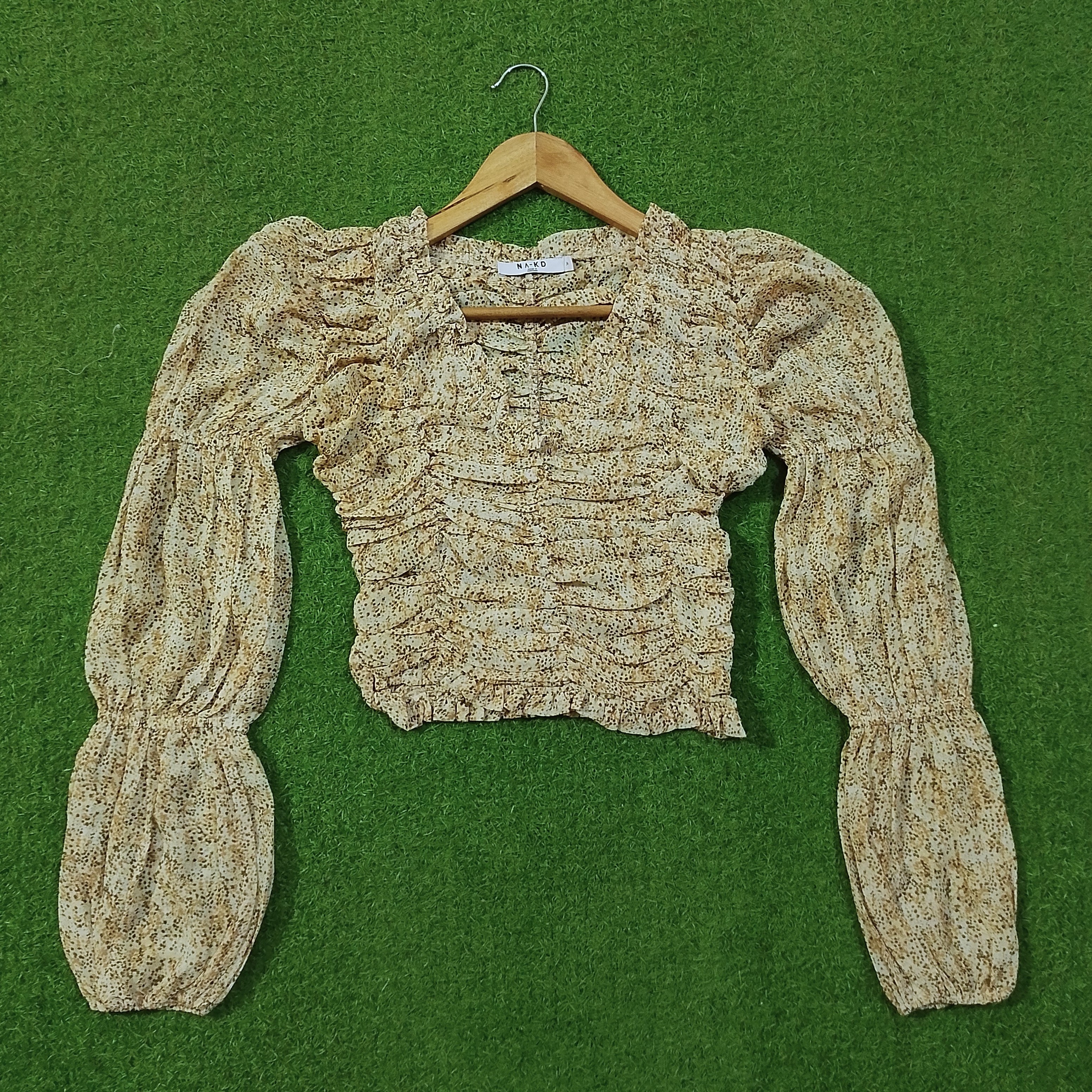 Beige Floral Ruched Frill Square Neck Puff Sleeve Crop Top