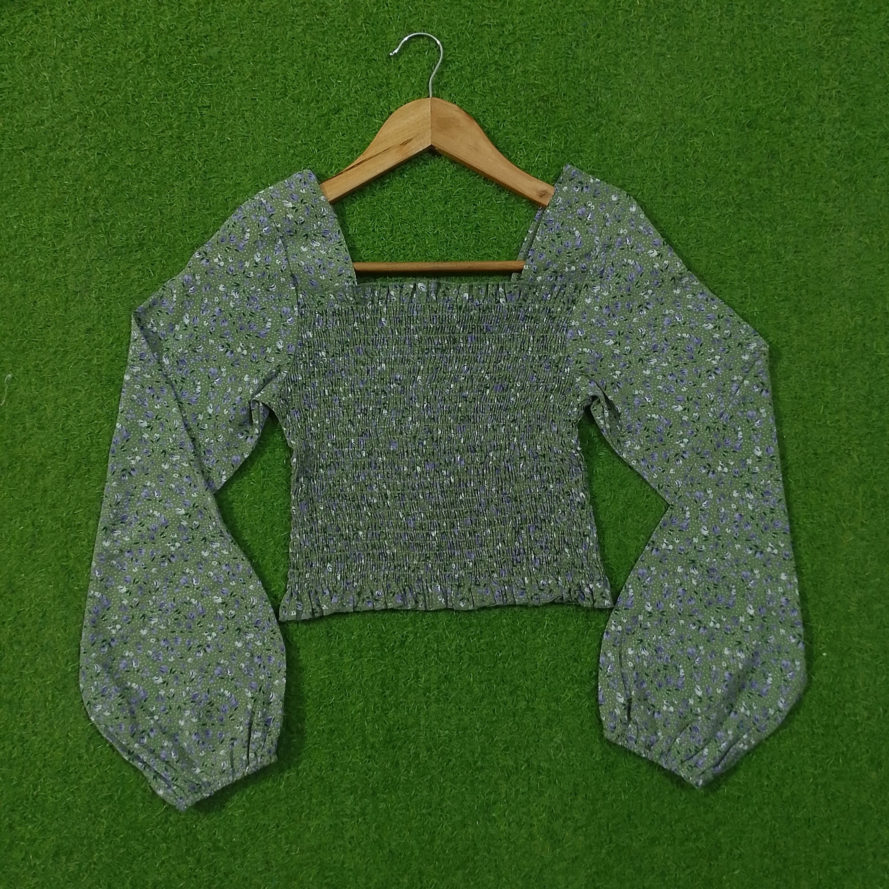 Floral Print Smocked Crop Top with Puff Sleeves