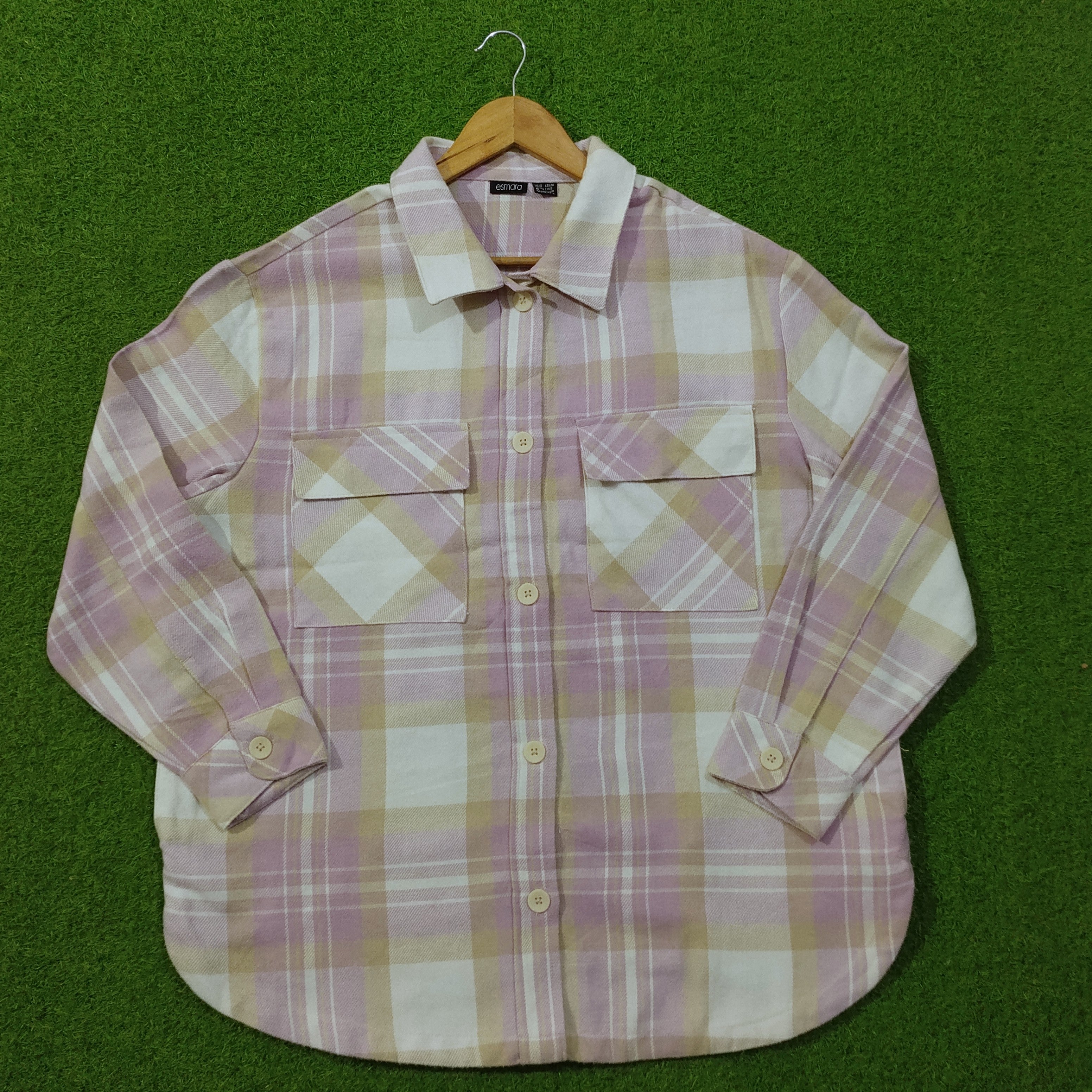 Purple & Beige Plaid Flannel Button-Down Shirt with Side Pockets