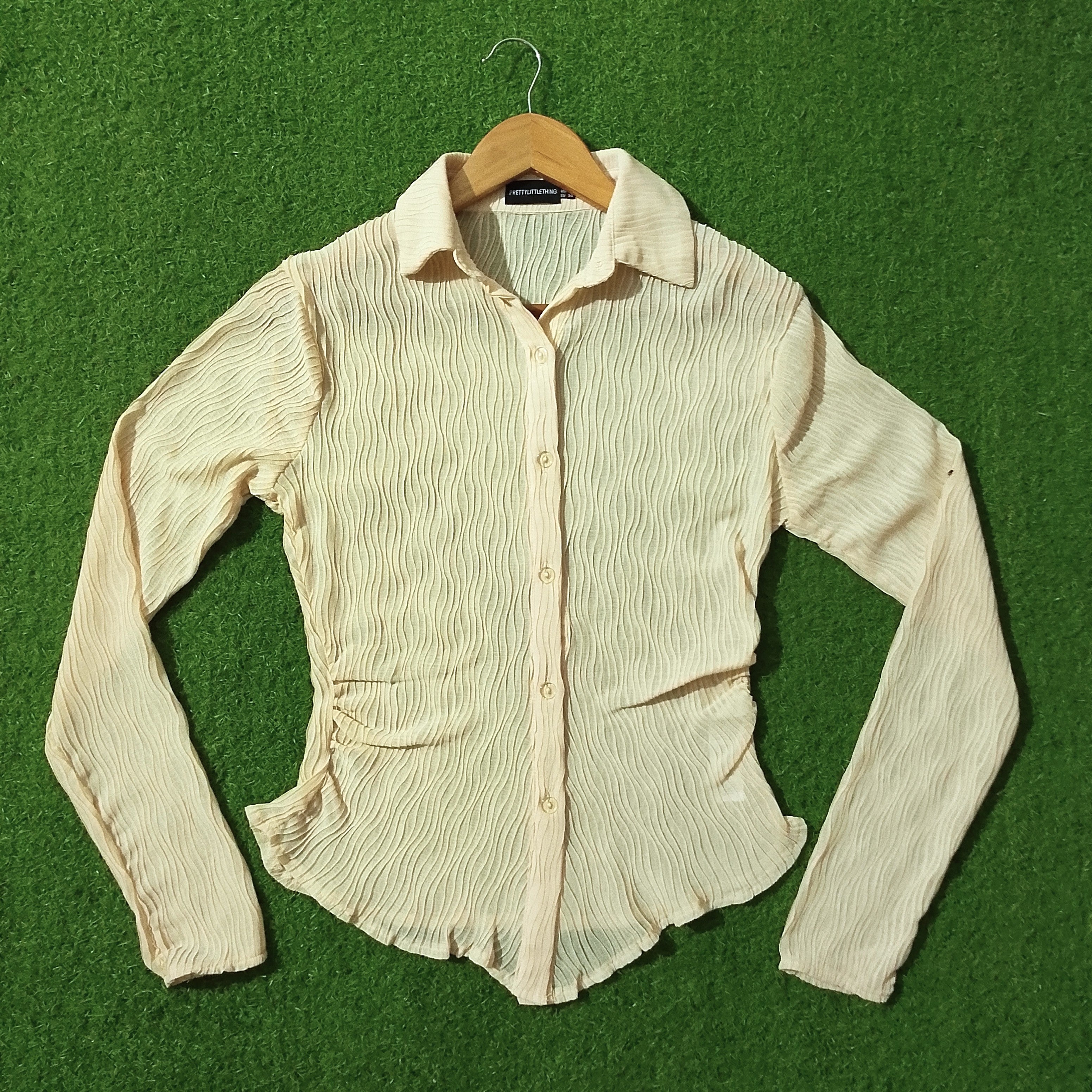 Cream Textured Wave Full Sleeve Button-Down Shirt
