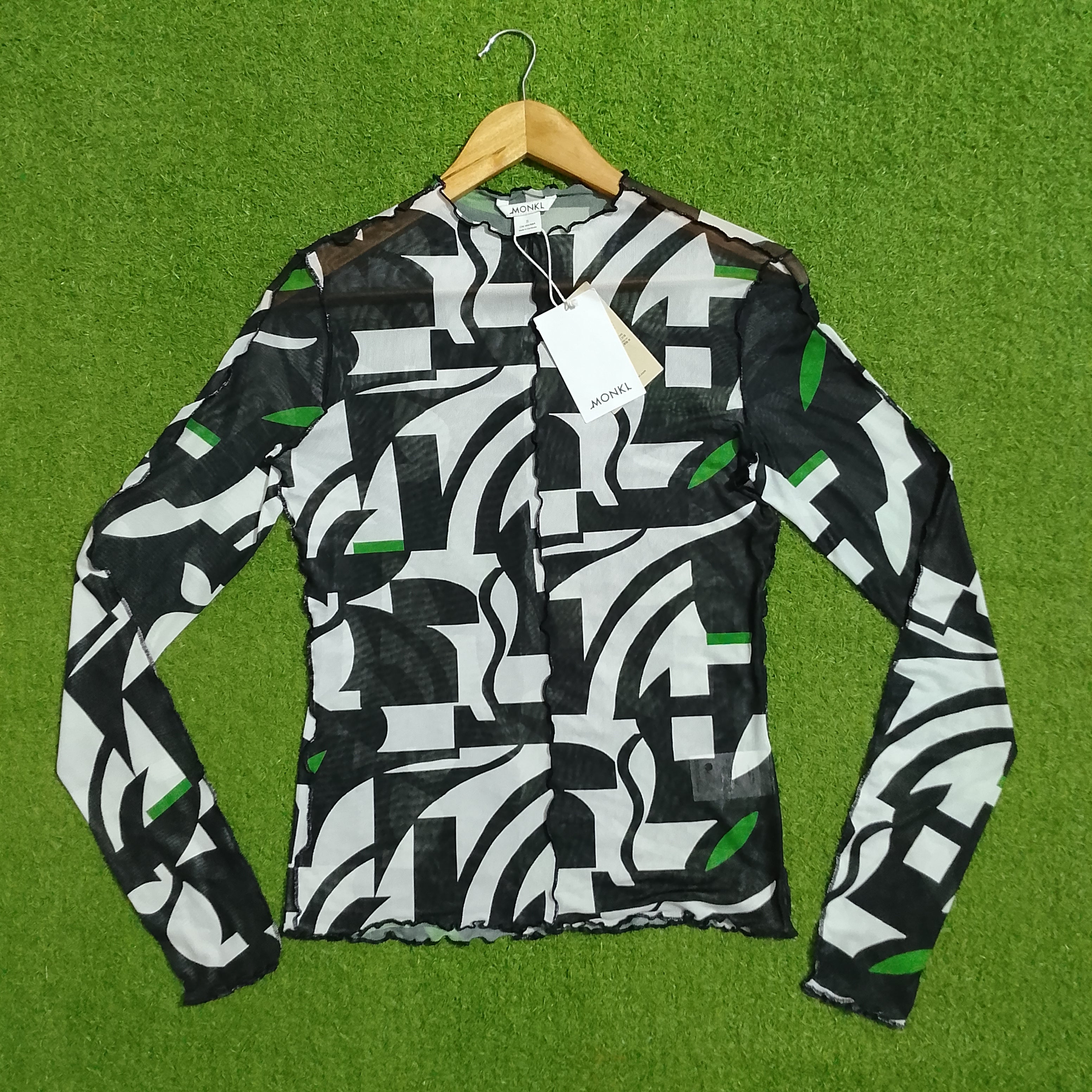 Black & White Abstract Print Mesh Long Sleeve Top