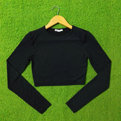 Black long sleeve crop top front view