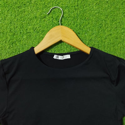 Black long sleeve crop top Zara label close-up - alternate view