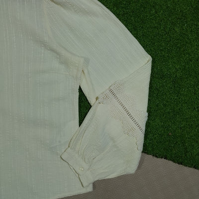 Cream White Lace Cuff Button-Front Shirt - alternate view
