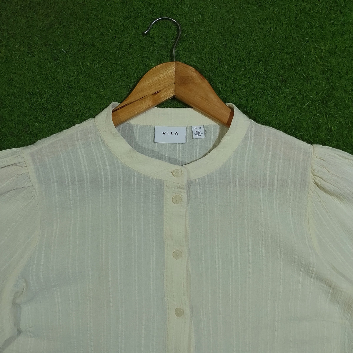 Cream White Lace Cuff Button-Front Shirt