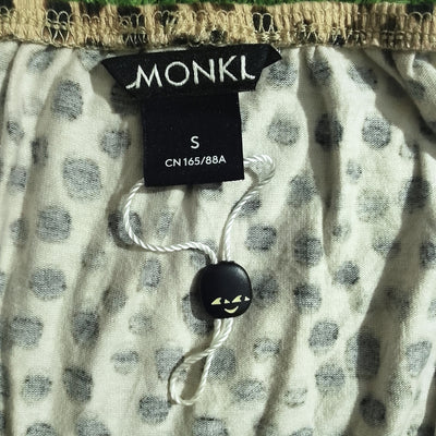 Leopard Print Smocked Hem Puff Sleeve Crop Top - alternate view