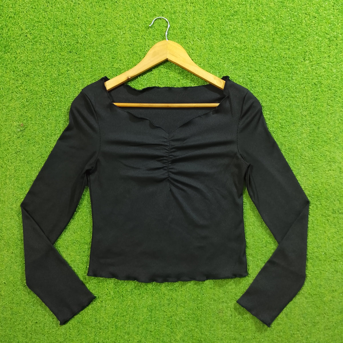 Black Shein ruched square neck long sleeve crop top front view