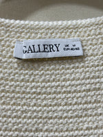 Gallery neckline label showing M EUR 40/42