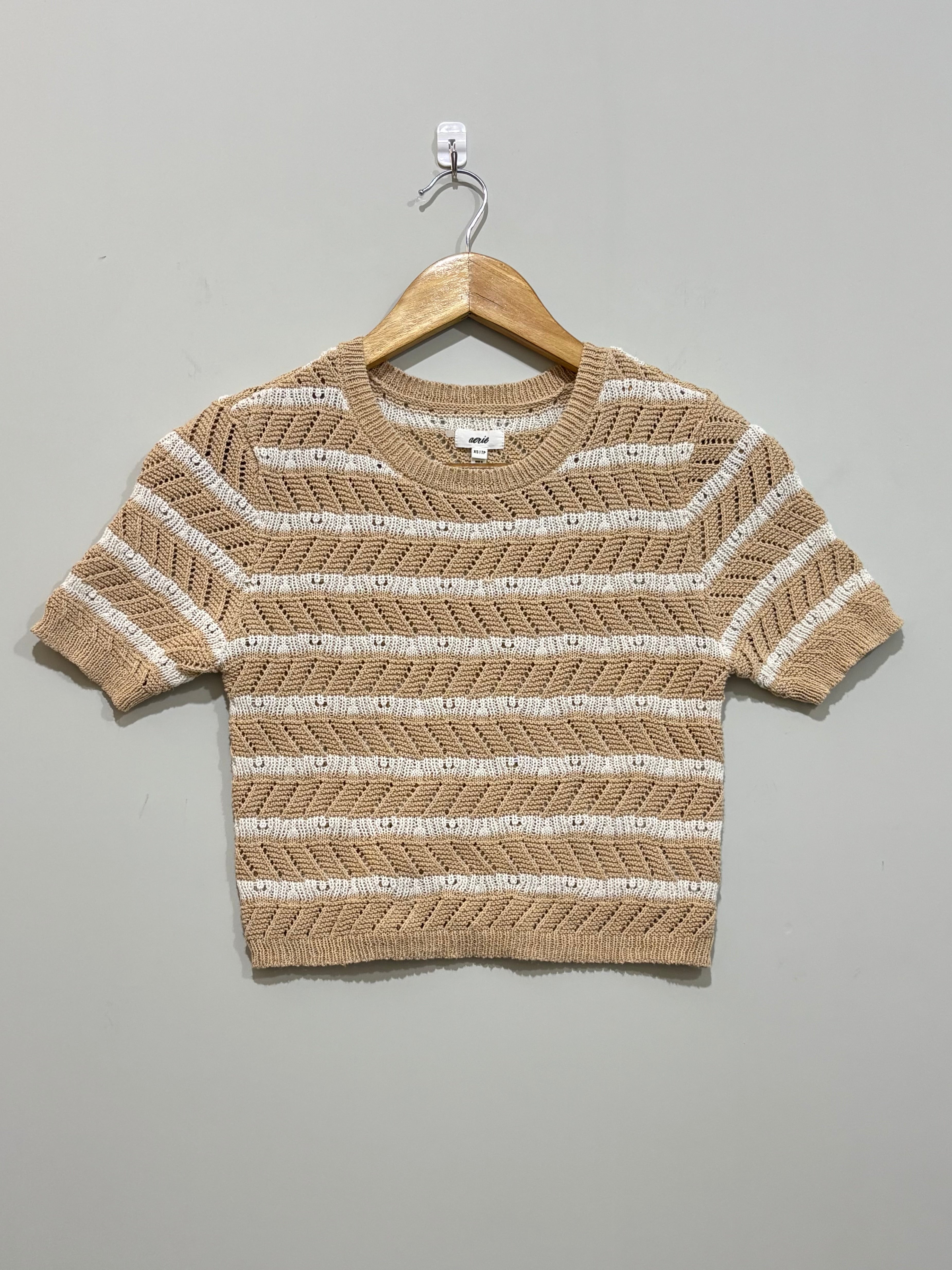 Beige and white striped openwork short-sleeve crop top with ribbed edges