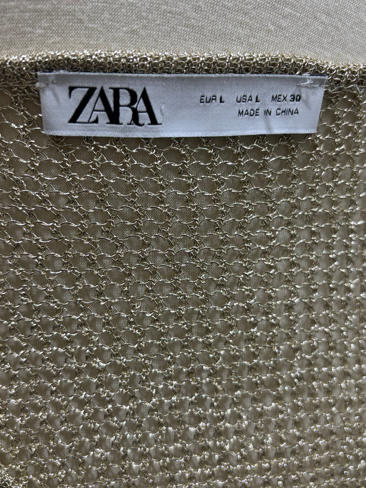 Zara label showing EUR L USA L MEX 30