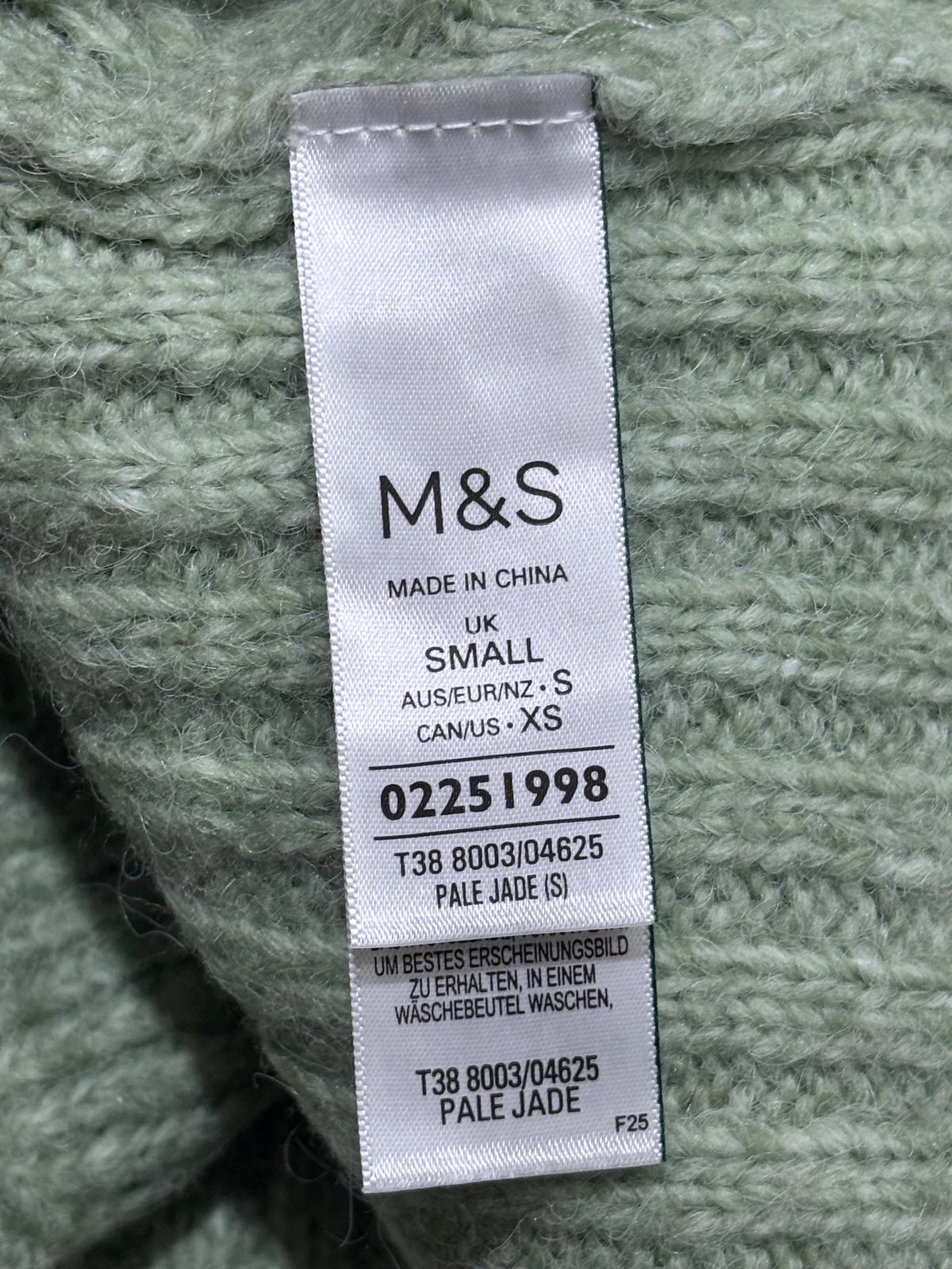 M&S label showing Pale Jade color and UK Small, AUS/EUR/NZ S, CAN/US XS sizes